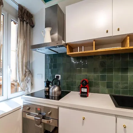 Guesthost - Sallustiano * Roma