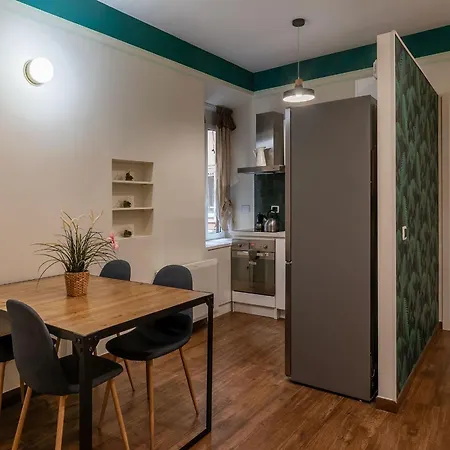 Guesthost - Sallustiano * Roma